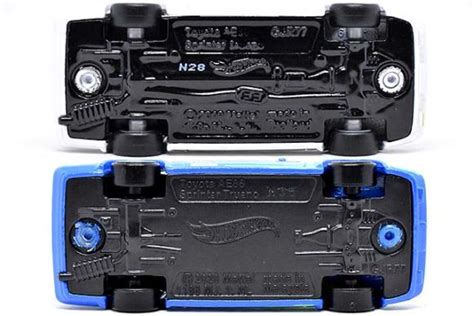 TOYOTA AE86 SPRINTER TRUENOのブールバード版と2021年メインライン版の同時レビューーーー GJR77 GTB26 Hot Wheels 情報まとめ