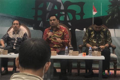 Wakil Ketua Komisi II DPR Ungkap Cara Efisiensi Dana Pemilu 2024 GenPI Co