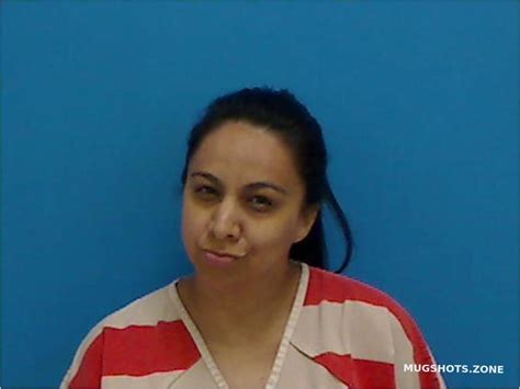 LOPEZ GLORIA CYNTHIA ELISSA 05 16 2023 Catawba County Mugshots Zone