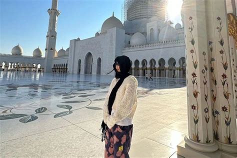 7 Fakta Menarik Tentang Masjid Sheikh Zayed Abu Dhabi Tampang