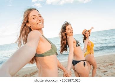 Thousand Bikini Rear View Royalty Free Images Stock Photos Pictures Shutterstock