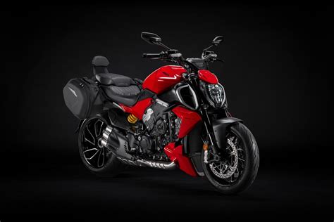 2023 Ducati Performance Accessories For The Diavel V4