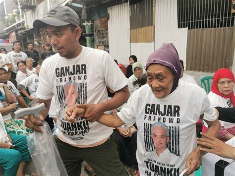 Jaga Kesehatan Warga Jakbar Kowarteg Dukung Ganjar Lakukan Aksi Mulia