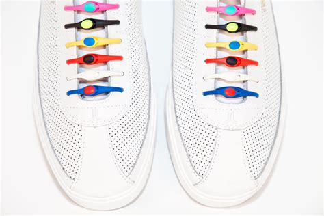 One of my favorite features of HICKIES? They come in 16 bright and