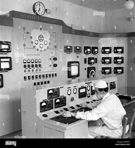 Nuclear Reactor Control Room Stock Photo Alamy