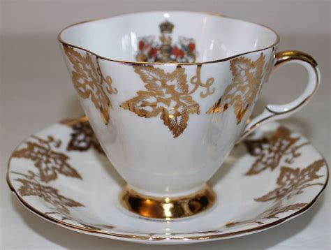 ROYAL WINDSOR FINE BONE CHINA CANADA TEA CUP AND SAUCER SET MADE IN