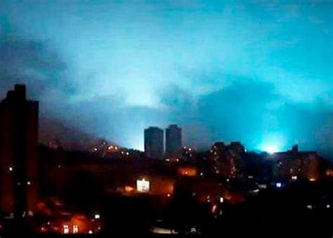 ¿qué Son Las Luces Que Iluminaron El Cielo Durante El Sismo En México Tn8tv