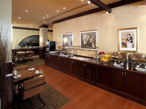 Best Western Primrose Downtown Hotel, Toronto - reserving.com