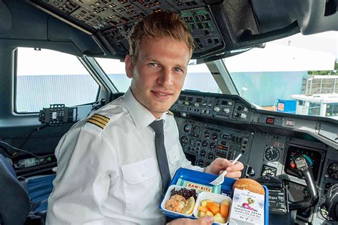 Interesting Facts About Flight Food For Your Next Flight To India