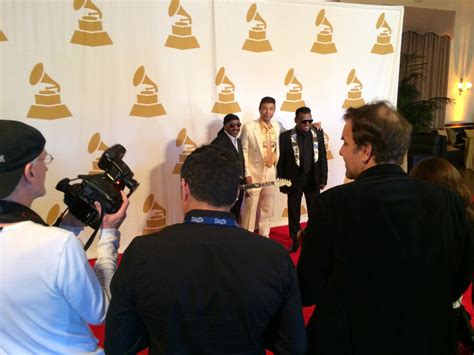 WATCH VIDEO NOW! Chris Jasper & The Isley Brothers Receiving Grammy's ...