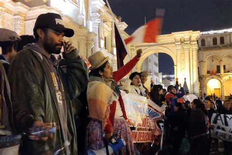 Arequipa un muerto y 26 heridos deja quinto día de protestas contra el