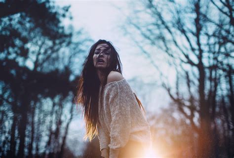 Hintergrundbilder Sonnenlicht Wald Frauen Im Freien Frau Modell