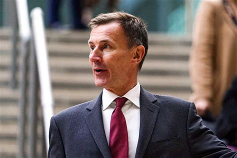 Oct 2: Hunt on tougher welfare rules; Water firms to ask for extra £156