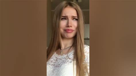 Лижет чупа чупс - YouTube