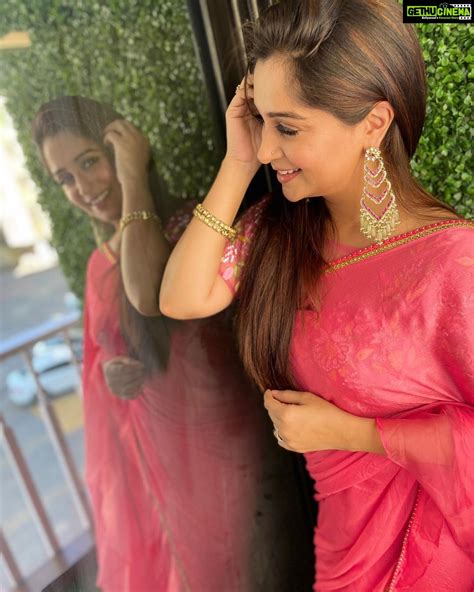 Dipika Kakar Instagram Shoot From Home Shot For An Episode Of Dance