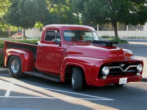 Hotrod Ford F-100 | Customised trucks, Ford trucks, Old trucks