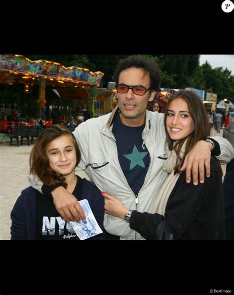 Anthony Delon Ses Filles Loup Liv Et Alyson Sont Sublimes Des