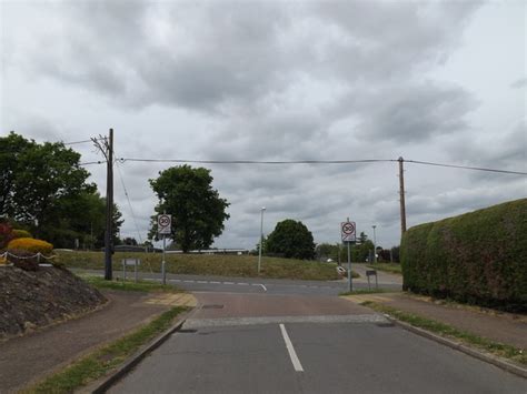 Quinton Road Needham Market Geographer Geograph Britain And Ireland