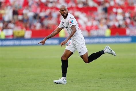 Sevilla Fc Marcao Asumi El Riesgo Marca