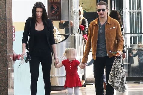 Jeremy Renners Ex Wife Claims He Bit Their Daughter