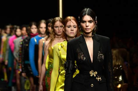 Kendall Jenner Versace Fashion Show In Milan 02222019 • Celebmafia