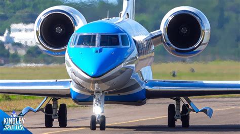 K Fantastic Close Up Bizjet Planespotting Action In Bermuda Ft