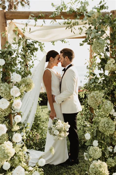Black tie beach wedding at Ole Hansen in San Clemente, California