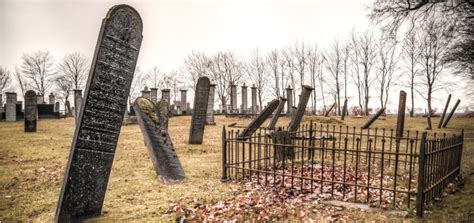 Famous Tombs That Are Impressive The Most Visited Life Persona