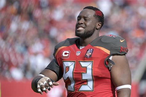 Ex Bucs Dt And 6x Pro Bowler Gerald Mccoy Officially Announces