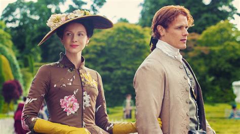 Outlander Hd Wallpaper Claire And Jamie Fraser