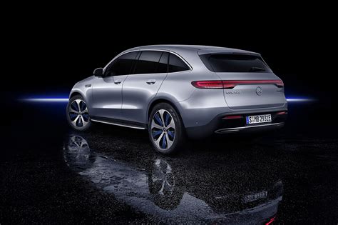 Eqc Il Suv Elettrico Apre Una Nuova Era Mercedes Qn Motori