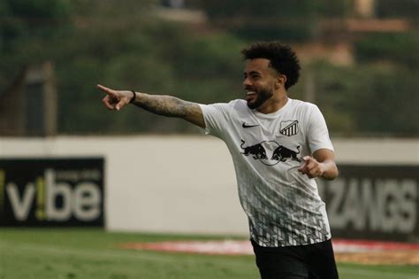 Destaque Do Bragantino Claudinho Diz Que Seria Uma Honra Jogar No