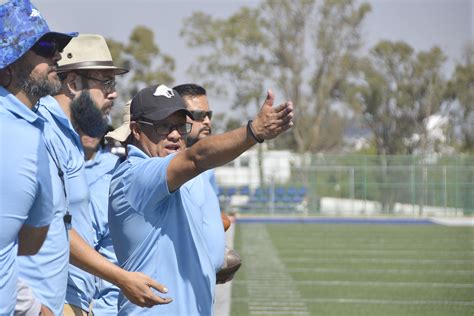 Equipo de fútbol americano Lobos BUAP campeón de la liga de la OFAMO