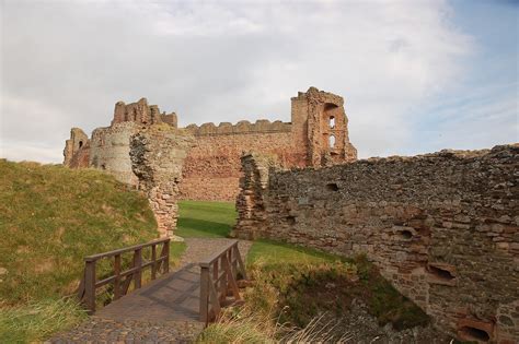 Zamki Szkocji - Tantallon