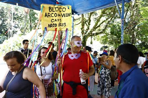 Primeiro Carna Caps de Guarulhos reúne 200 pessoas no Parque Fracalanza