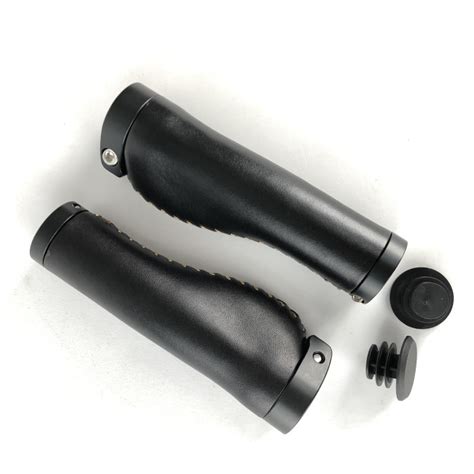 Classic Leather Bicycle Grip, Black | The Bike Settlement