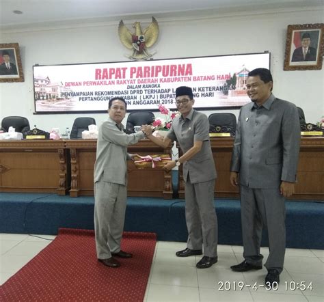 Dprd Batanghari Gelar Rapat Paripurna Penyampaian Rekomendasi Dewan