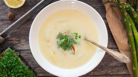 Spargelcremesuppe Einfaches Schnelles Rezept Tastybits De