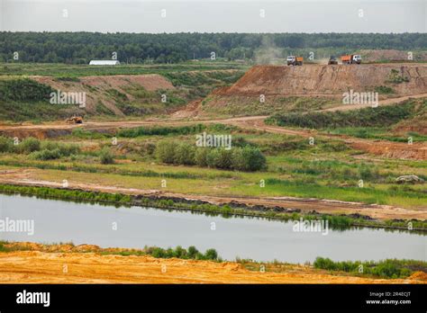 Garbage Truck At Landfill Hi Res Stock Photography And Images Alamy