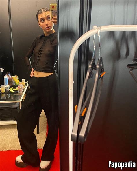 Claire Pommet Nude Leaks Photo Fapopedia