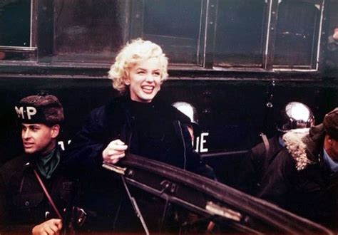 Rare Candids Of Marilyn Monroe During Her Visit To The Korean Troops