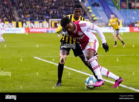 Jorrel hato futbol hi-res stock photography and images - Alamy