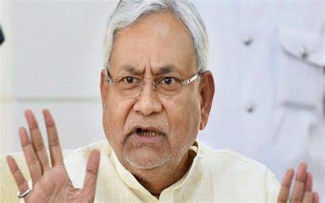 अभी Lockdown की स्थिति नहीं है Nitish Kumar अधिक से अधिक लोगों की टेस्टिंग