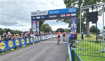 Sprints Decide The Winners Of Uci Gran Fondo World Champions