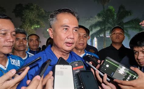 Pj Gubernur Jabar Beri Selamat Kepada Persib Bandung Ada Pesan Untuk