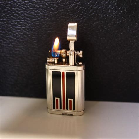 Dunhill London Enameled Art Deco Manhattan Unique Lift Arm Lighter In