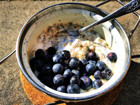 Cremiges Joghurt Porridge Mit Heidelbeeren Cappotella