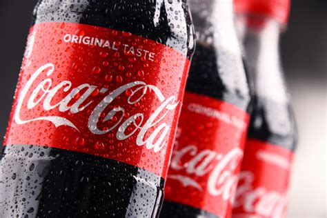 Coca Cola Non Abbandoner Le Bottiglie Di Plastica