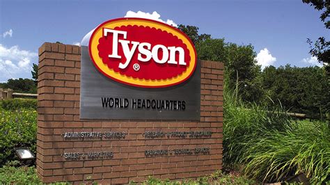 Tyson Chicken Processing