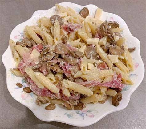 PASTA AL FORNO FUNGHI E CRUDO Ricette Facili Felici